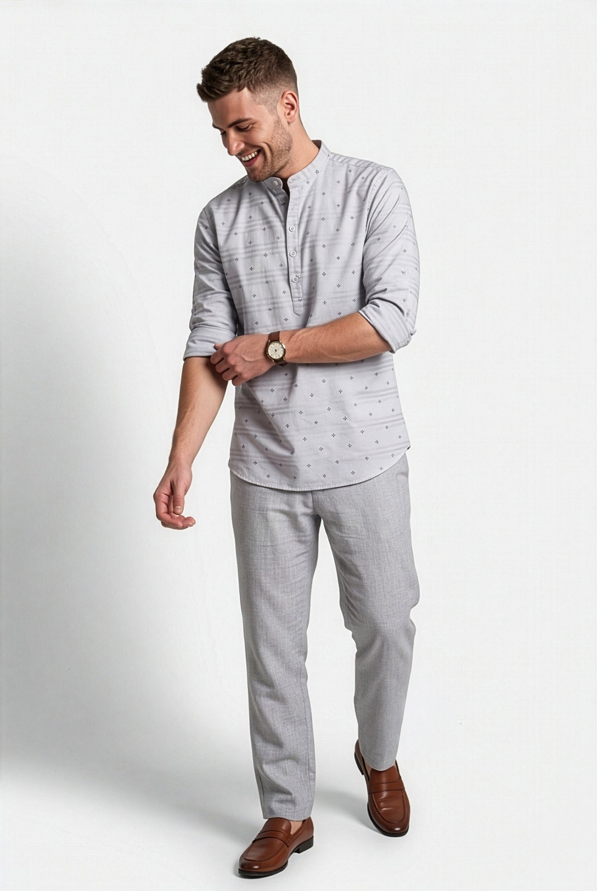 Light grey printed short kurta, three-quarter view