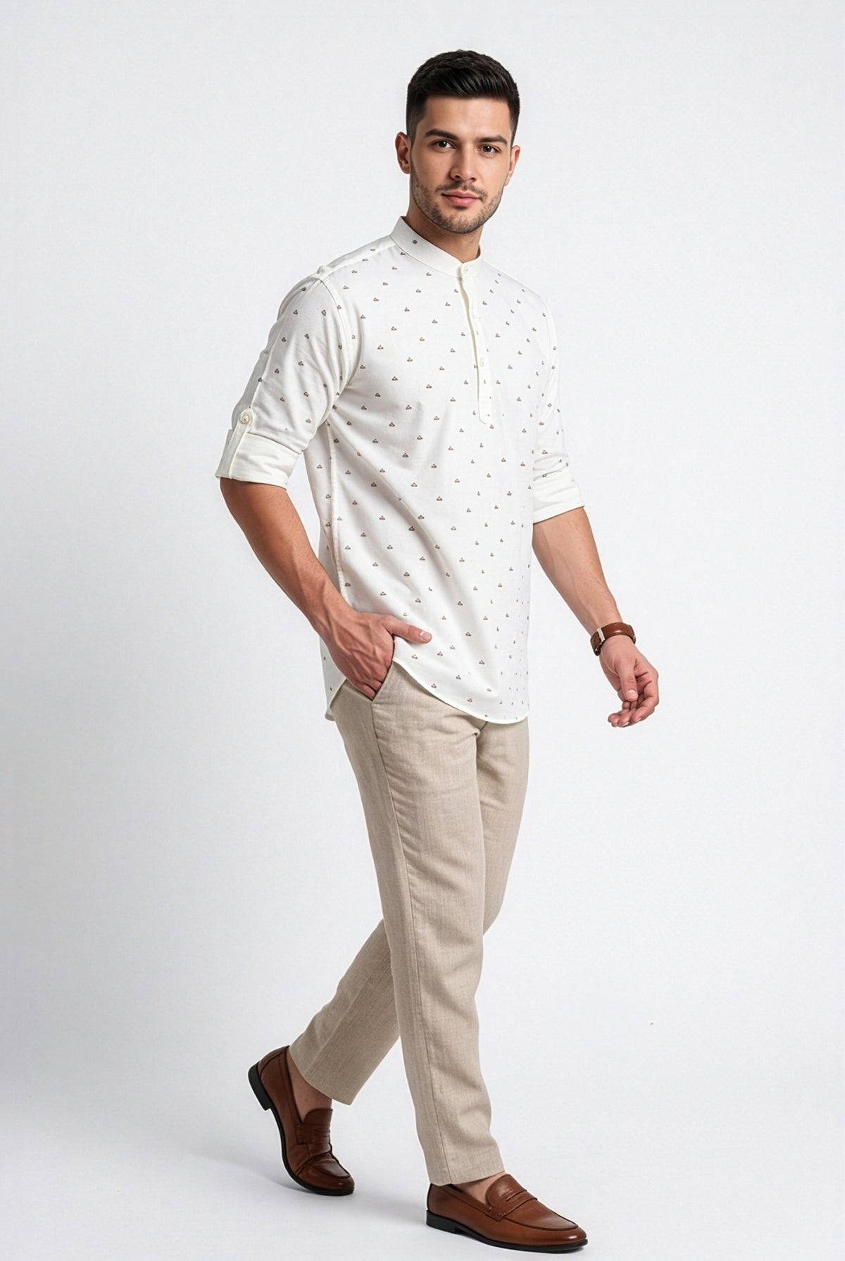 Ivory-white multicolour printed short kurta, collar and print detail