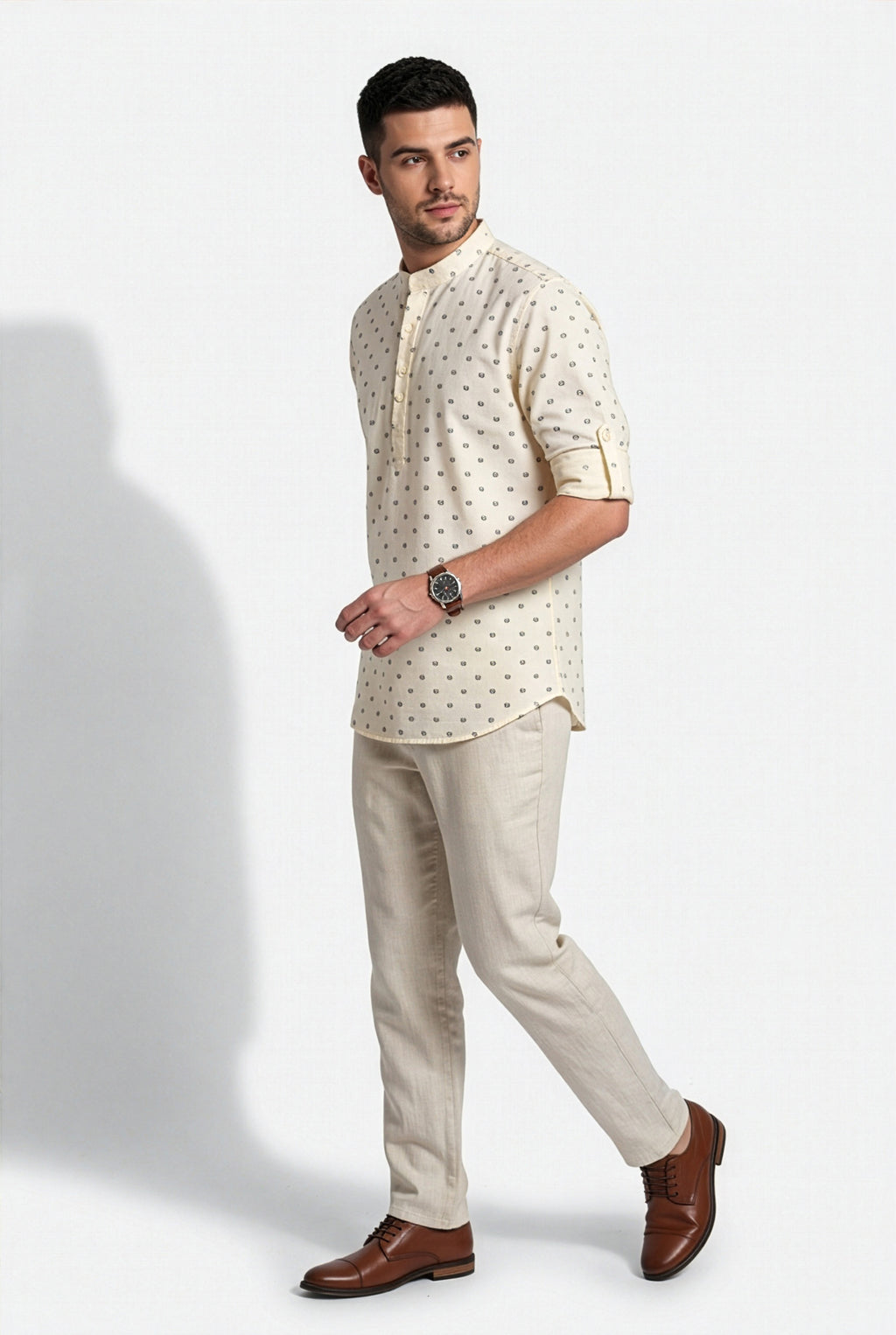 Ivory cream printed short kurta, collar and print detail