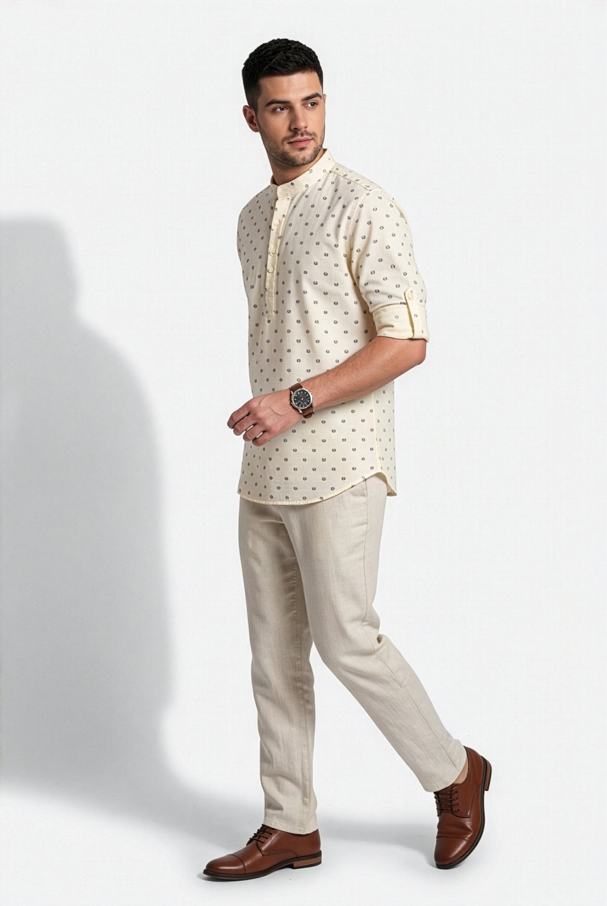 Ivory cream printed short kurta, collar and print detail